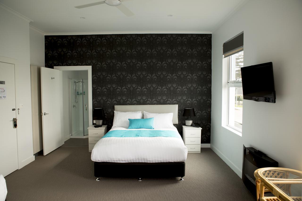 Beach Hotel Burnie Extérieur photo