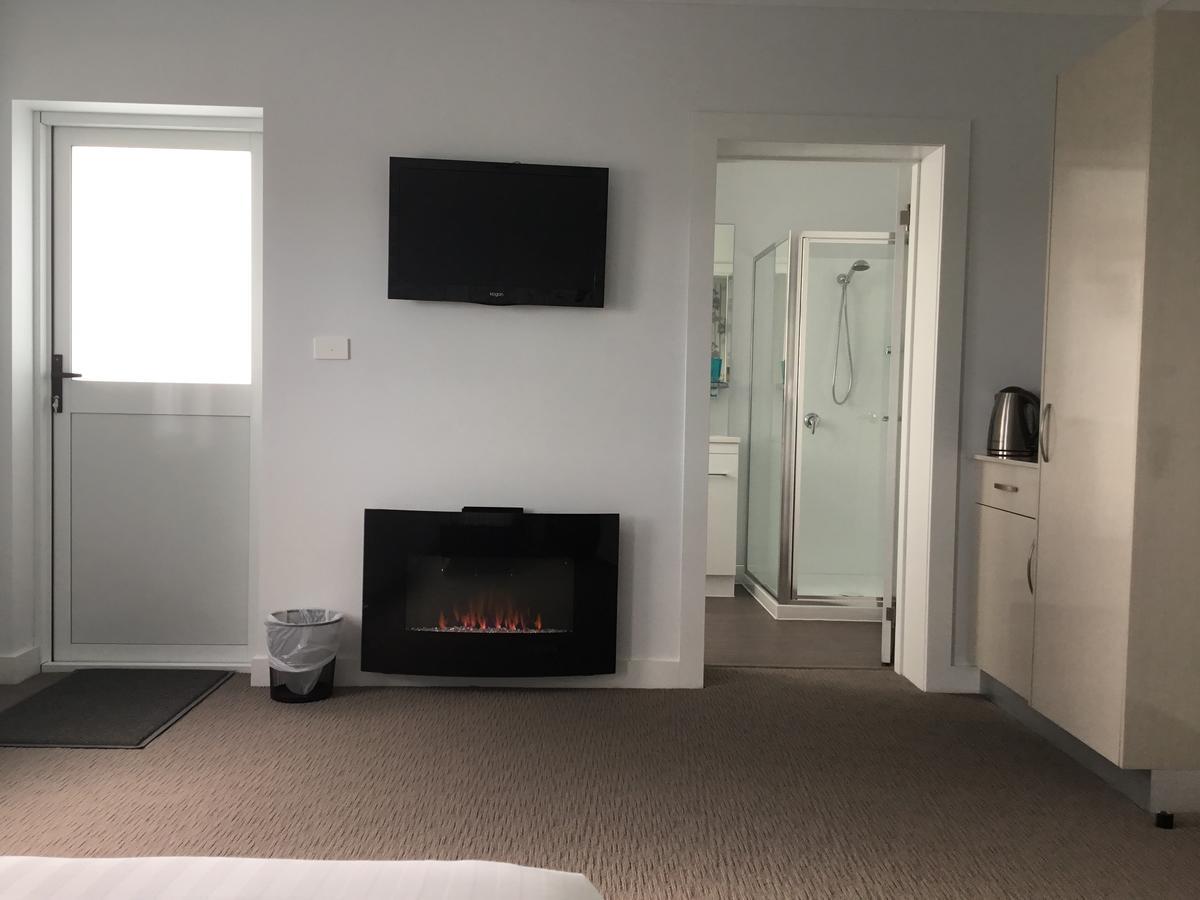 Beach Hotel Burnie Extérieur photo